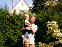 1983-Heinz-Ute-Julian visiting E3 Visiting Edie with Ute and Julian (2)-3